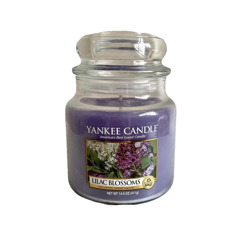 Yankee Candle Lilac Blossoms Medium Jar Candle 14.5 oz Purple NEW